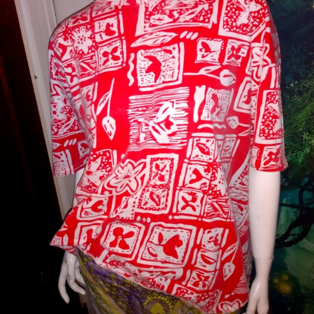 Vintage Extra .Touch International Abstract Top